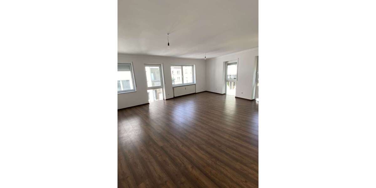 Etagenwohnung Offenbach am Main Hafen - 4 Zimmer, 95 m&sup2;, 370.000&euro; | Angebot:26826944