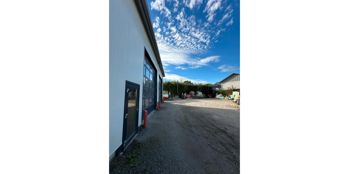 Moderne Lagerhallen mit Außenlagerfläche zimmer