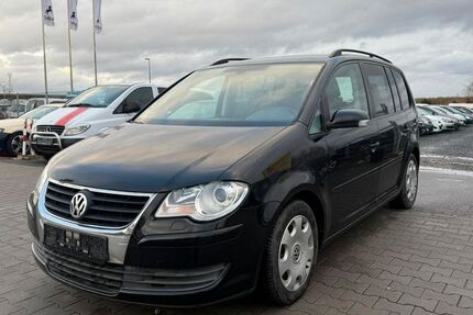 VW Touran 205.000 km 4.299 &euro; Dietzenbach 63128