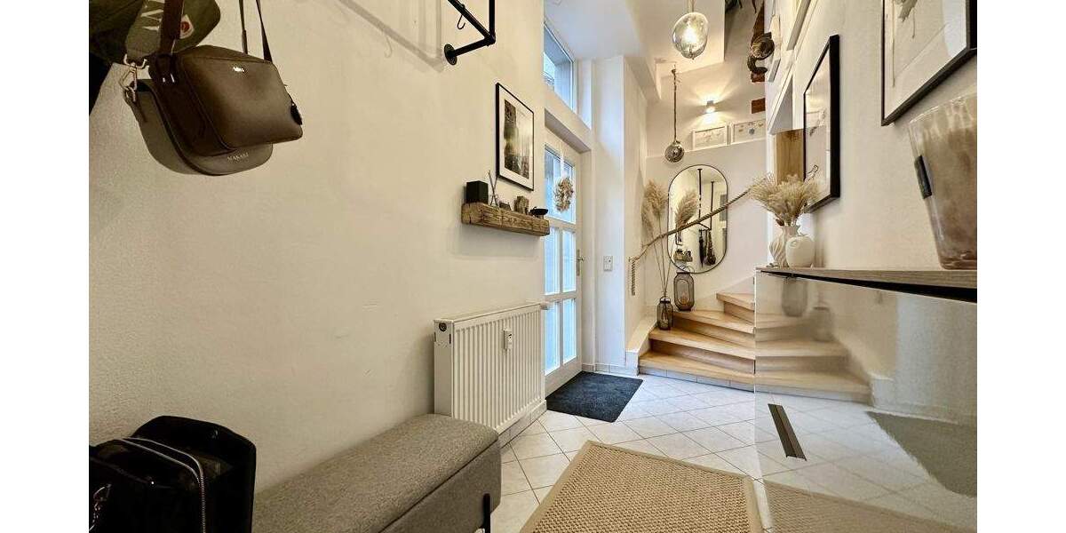 Mehrfamilienhaus, Wohnhaus Heppenheim Kirschhausen - 3 Zimmer, 93 m&sup2;, 900&euro; | Angebot:25142353