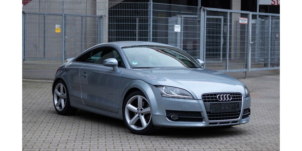 Audi TT 102.281 km 11.790 &euro; Offenbach 63069