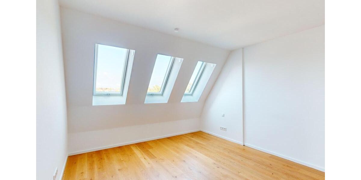 Dachgeschoßwohnung Frankfurt am Main Bornheim - 2 Zimmer, 77 m&sup2;, 2.135&euro; | Angebot:25273318