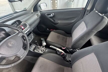 Opel Corsa 181.000 km 1.460 &euro; Reinheim 64354