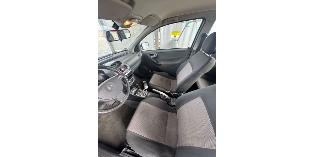 Opel Corsa 181.000 km 1.460 &euro; Reinheim 64354