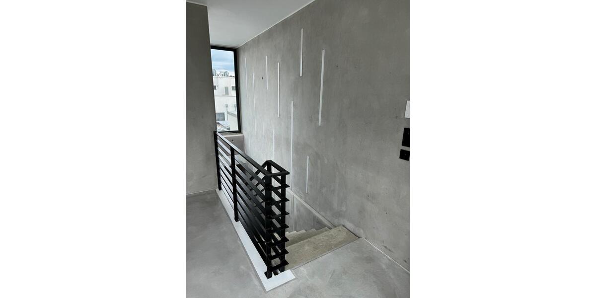 Doppelhaushälfte im Loft-Style mit Blick auf den Main 4.5 zimmer