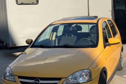 Opel Corsa 211.000 km 1.699 &euro; Kelsterbach 65428