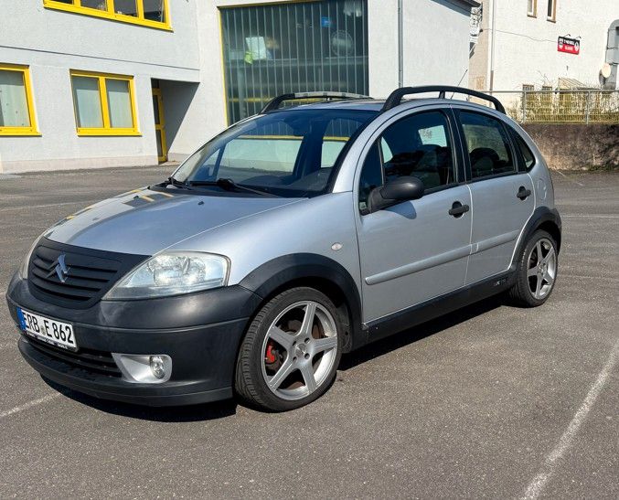 Citroen C3 160.000 km 2.800 &euro; Höchst 64739