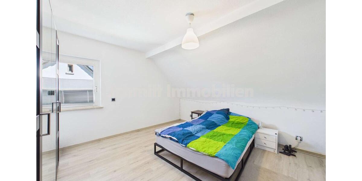 Dachgeschoßwohnung Frankfurt am Main West - 2 Zimmer, 52 m&sup2;, 735&euro; | Angebot:26365146