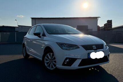 Seat Ibiza 83.000 km 10.799 &euro; Offenbach 63065