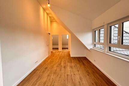 Wohnung zum Mieten in Dreieich 1.700 € 110 m² 4 zimmer