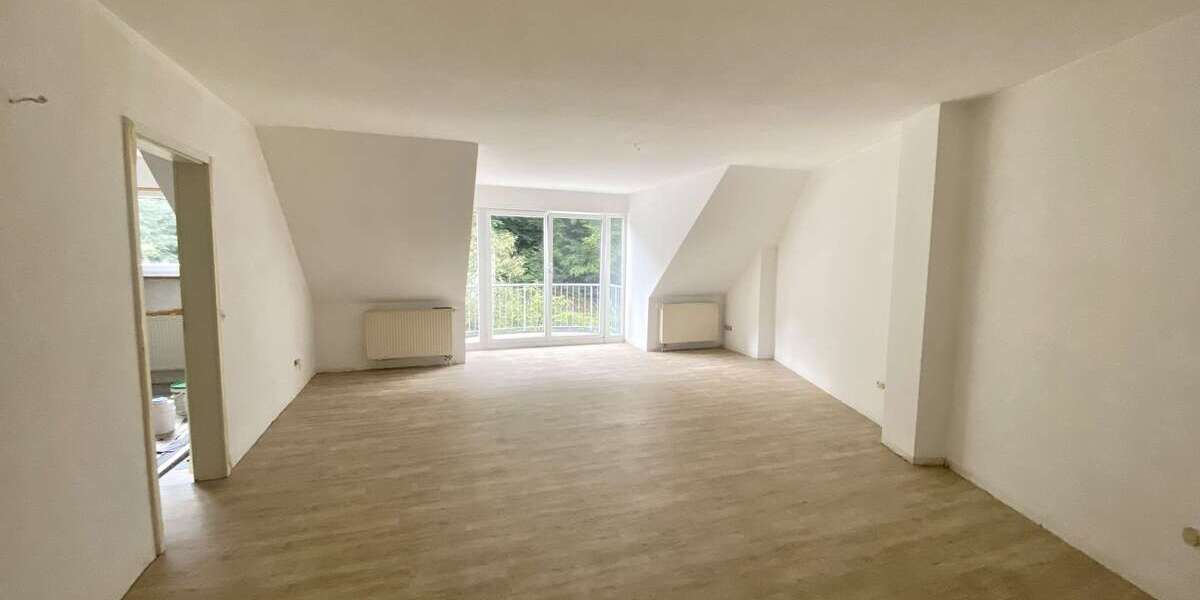 Etagenwohnung Bensheim - 2 Zimmer, 72 m&sup2;, 850&euro; | Angebot:26897176