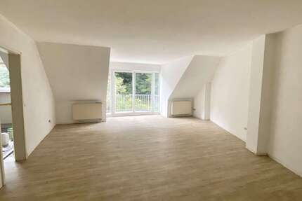 Wohnung Bensheim - 2 Zimmer, 72 m&sup2;, 850&euro; | Angebot:26897176
