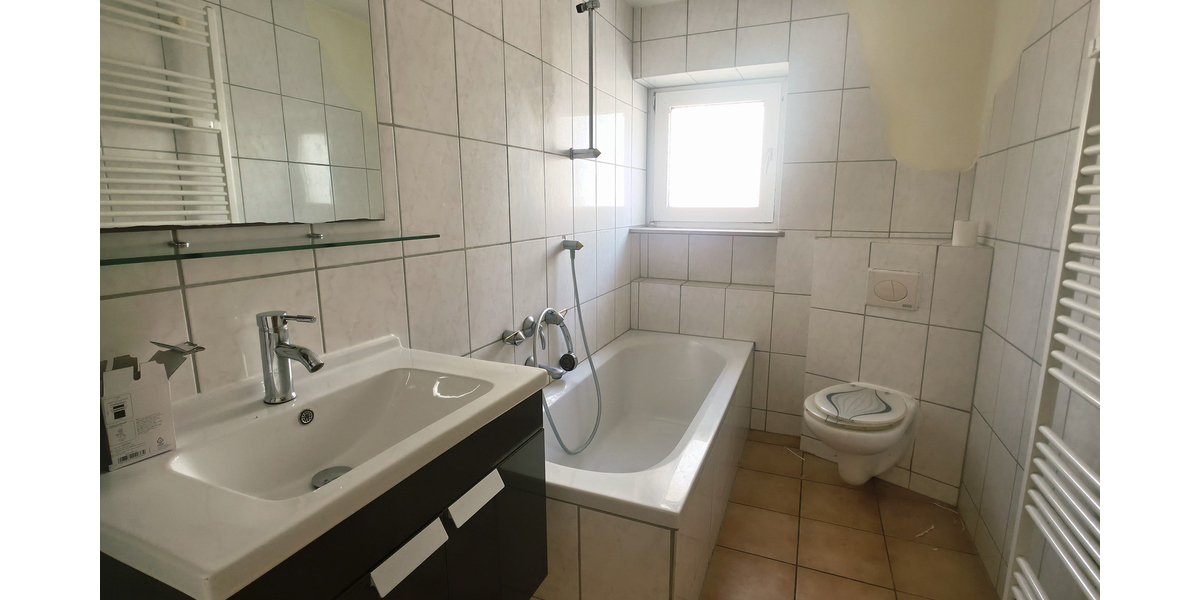 Großzügiges 1-2 Familienhaus in zentraler Lage von Mainhausen! - Zweifamilienhaus Mainhausen | Angebot:26801938