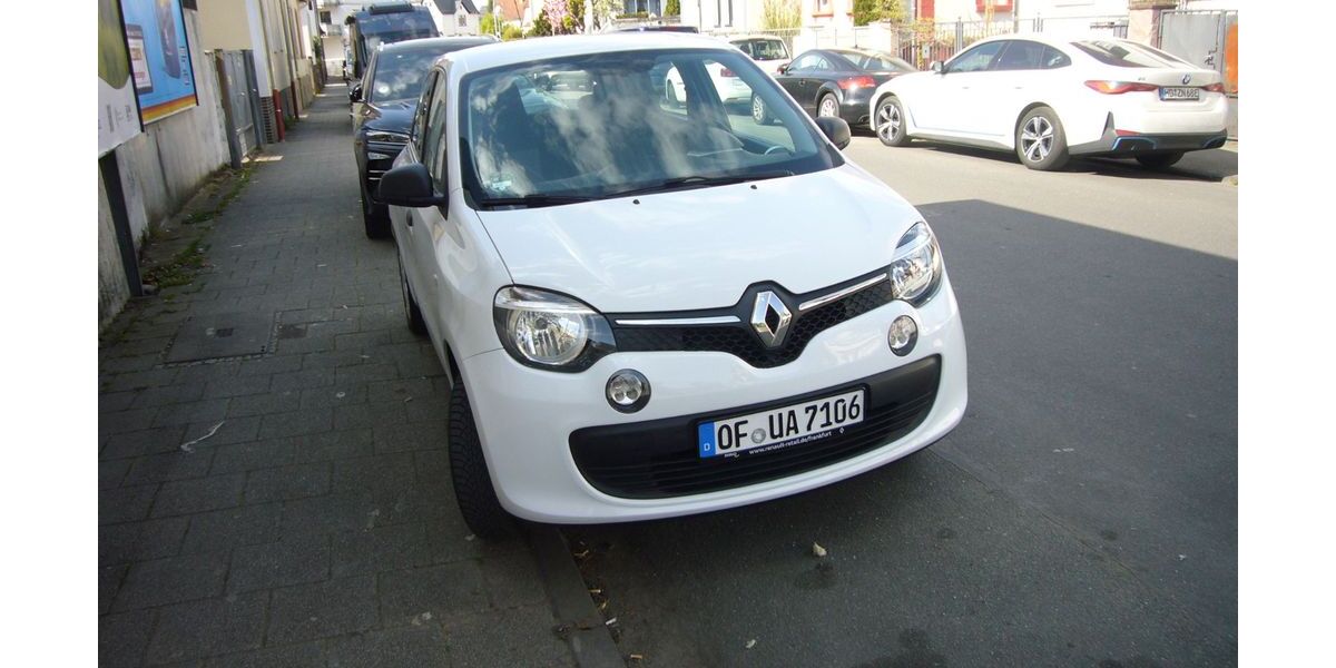Renault Twingo 84.700 km 5.900 &euro; Langen 63225