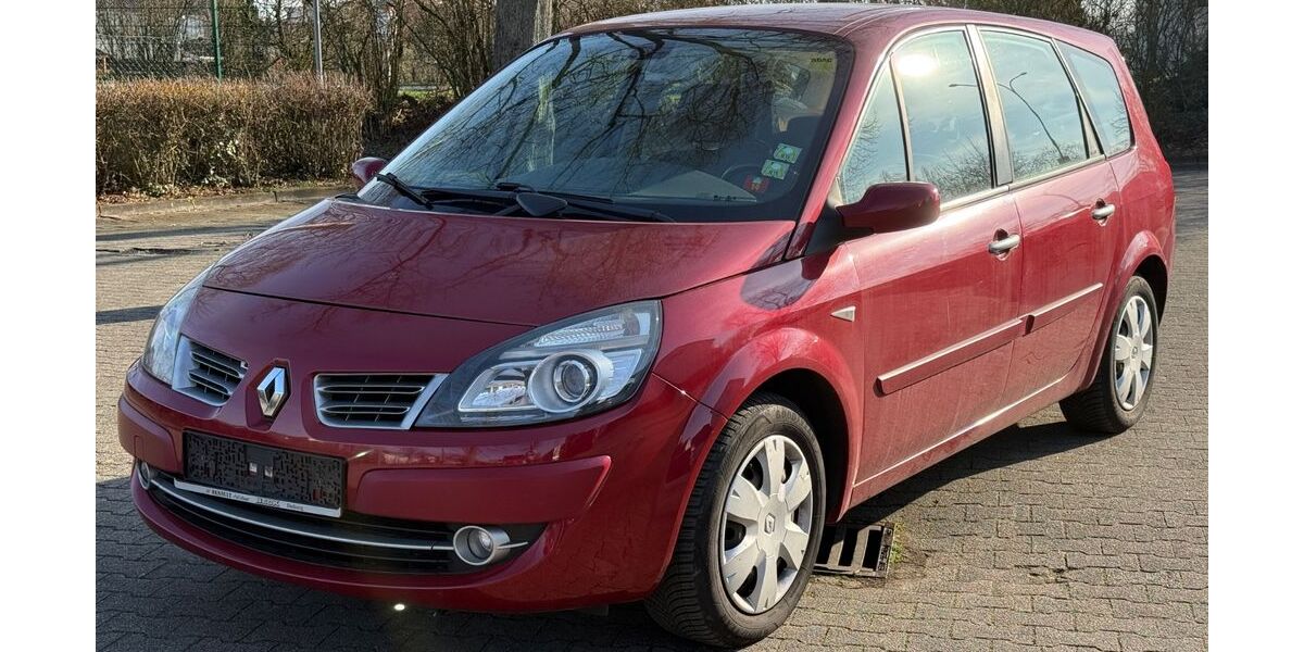 Renault Scenic 225.566 km 2.499 &euro; Rüsselsheim 65428