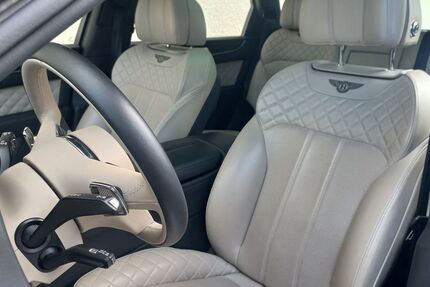 Bentley Bentayga 105.300 km 84.999 &euro; Frankfurt 65933