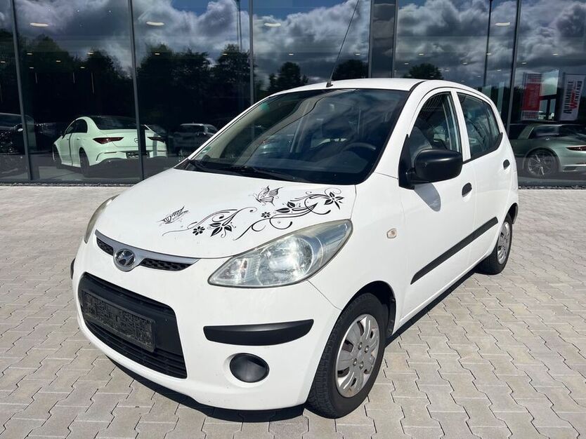 i10