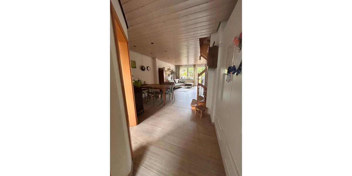 Reihenhaus Frankfurt am Main - 5 Zimmer, 108 m&sup2;, 415.000&euro; | Angebot:27002300