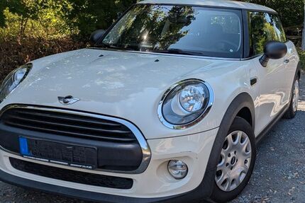 Mini One First 86.100 km 7.499 &euro; Mühltal 64367