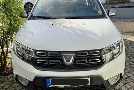 Dacia Sandero 89.000 km 7.800 &euro; Darmstadt 64285