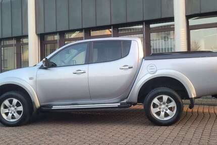 Mitsubishi L200 168.000 km 15.900 &euro; Groß Gerau 64521