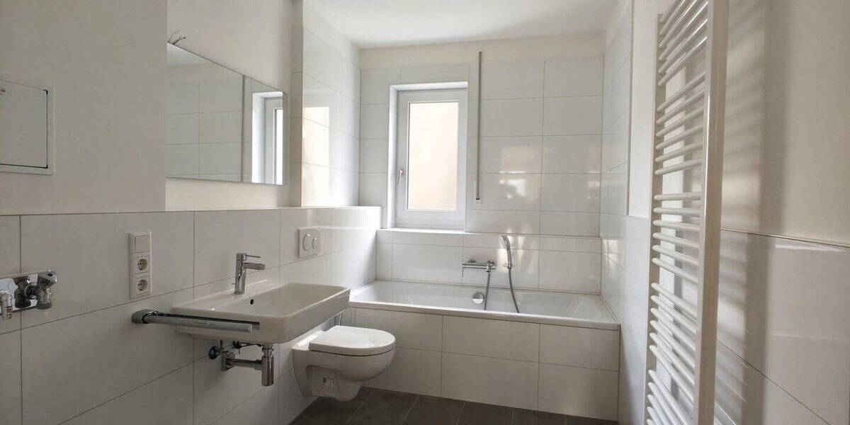 Etagenwohnung Darmstadt Bessungen - 4 Zimmer, 92 m&sup2;, 1.900&euro; | Angebot:26291560