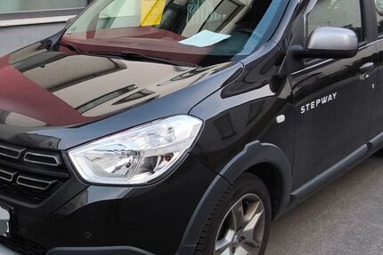 Dacia Lodgy 55.700 km 18.000 &euro; Seeheim-Jugenheim 64342