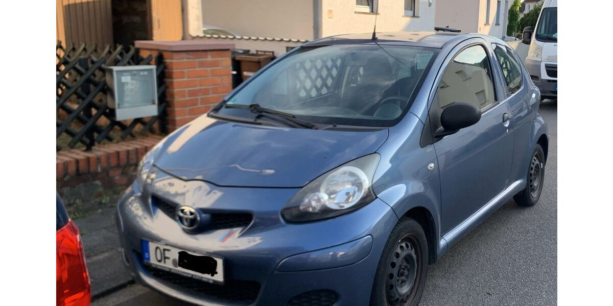 Toyota Aygo (X) 105.000 km 2.900 &euro; Rödermark 63322