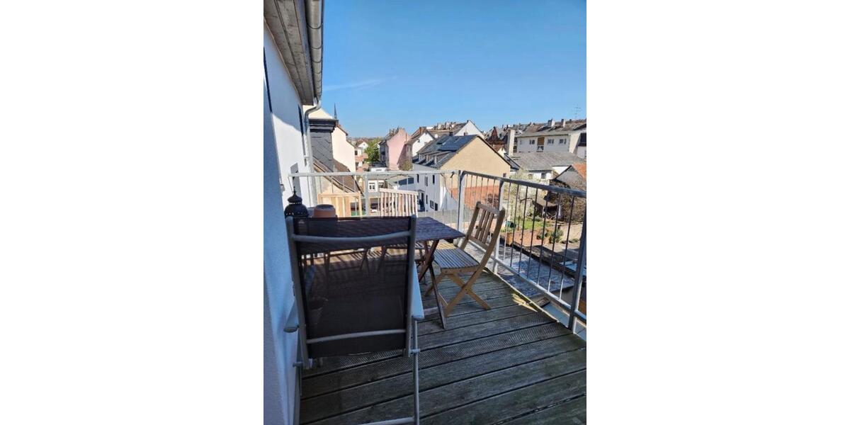 Dachgeschoßwohnung Frankfurt am Main Innenstadt 1 - 3 Zimmer, 65 m&sup2;, 1.390&euro; | Angebot:25364384