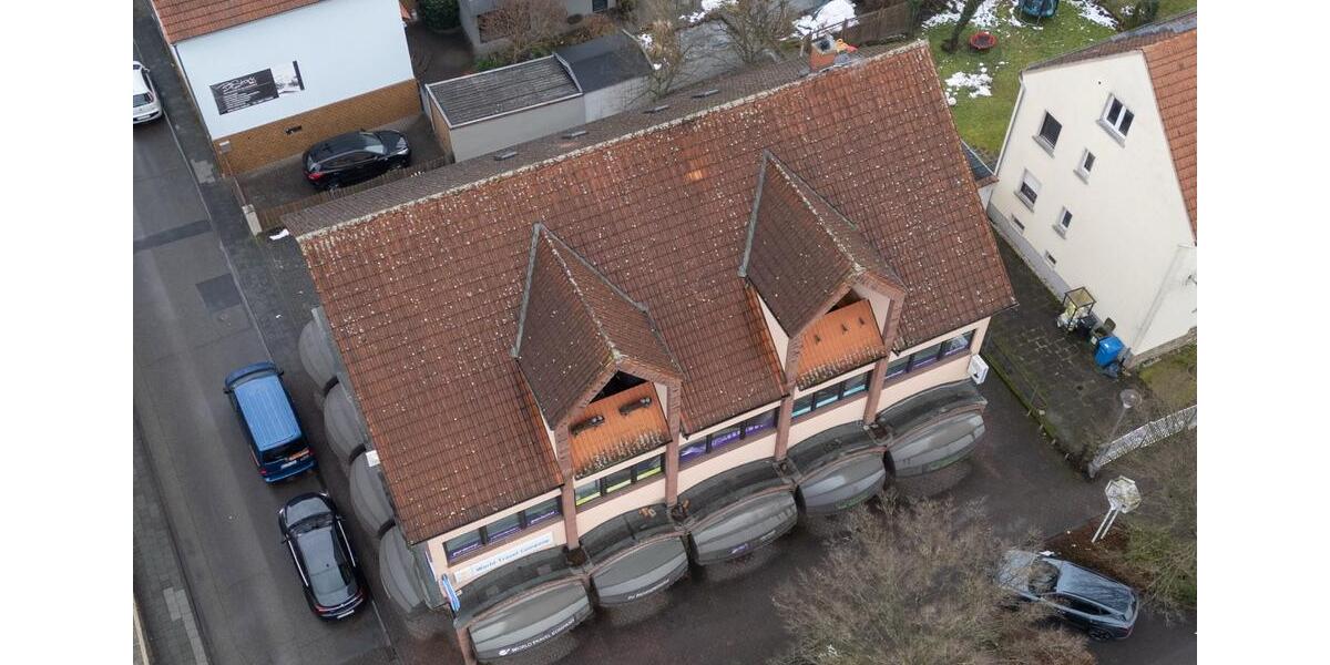 Dachgeschoßwohnung Münster (Hessen) - 4 Zimmer, 120 m&sup2;, 1.200&euro; | Angebot:25376343