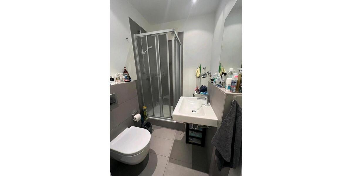 Erdgeschoßwohnung Frankfurt am Main Sachsenhausen - 1 Zimmer, 33 m&sup2;, 656&euro; | Angebot:25017602