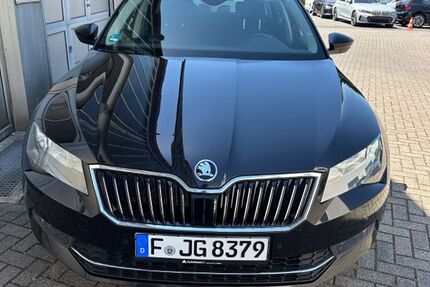 Skoda Superb 137.000 km 15.499 &euro; Frankfurt am Main 60437