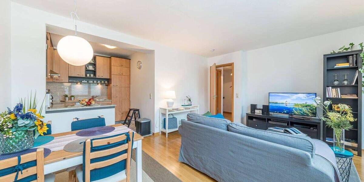 Etagenwohnung Frankfurt am Main Innenstadt - 2 Zimmer, 51 m&sup2;, 1.890&euro; | Angebot:26850976