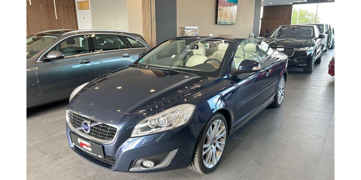 Volvo C70 130.000 km 13.500 &euro; Roßdorf 64380