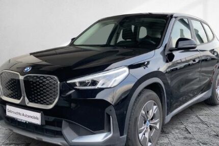 BMW iX1 23.868 km 33.599 &euro; Frankfurt 60314