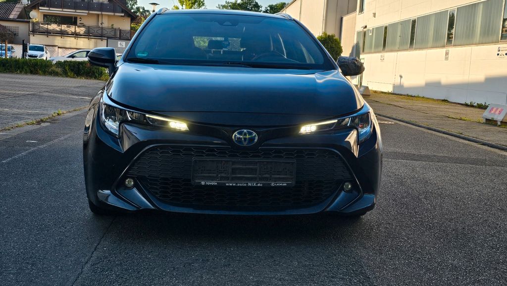 Toyota Corolla 411.565 km 9.999 &euro; Dietzenbach 63128