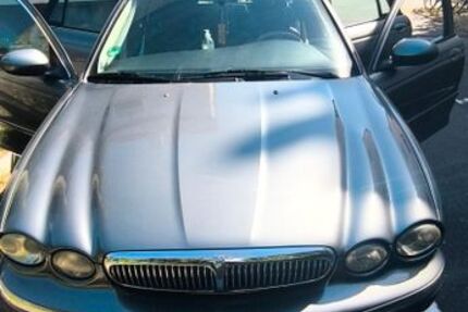 Jaguar X-Type 136.000 km 2.300 &euro; Rüsselsheim 65428