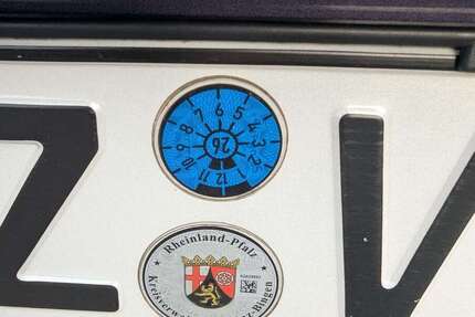 Opel Karl 96.000 km 7.900 &euro; Bodenheim 55294