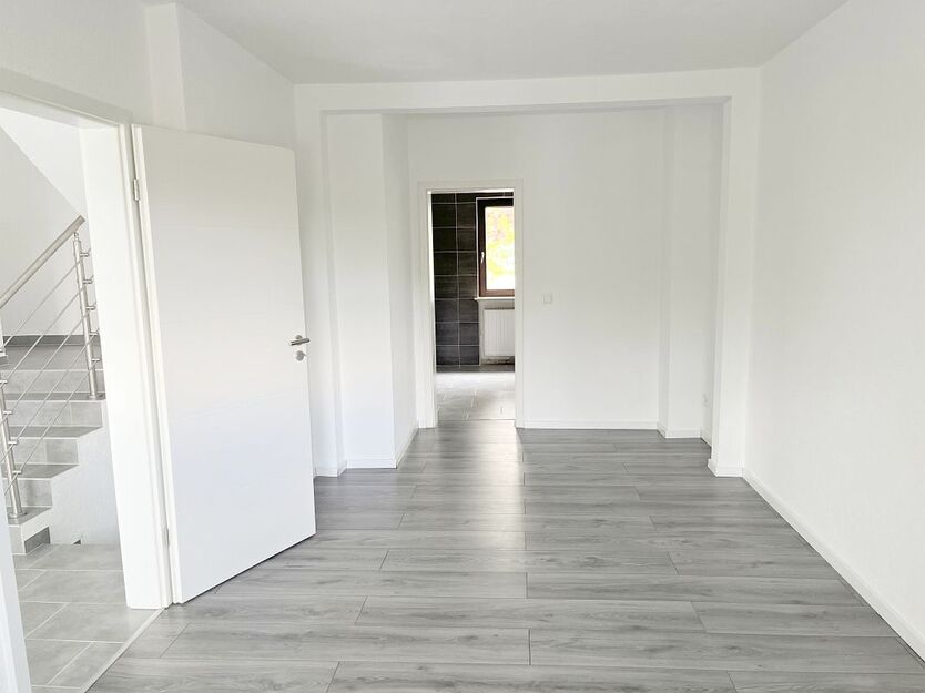 Attraktives Wohnhaus mit Einliegerwohnung für die große Familie 10 zimmer