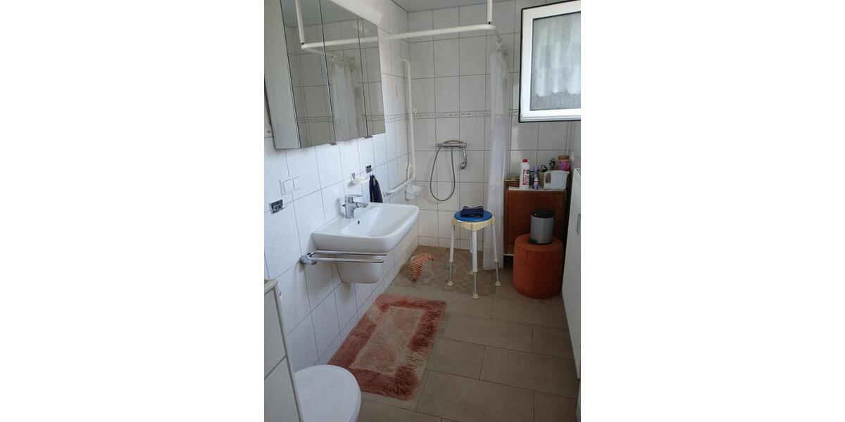 Mehrfamilienhaus, Wohnhaus Fürth - 8 Zimmer, 186 m&sup2;, 380.000&euro; | Angebot:24373014