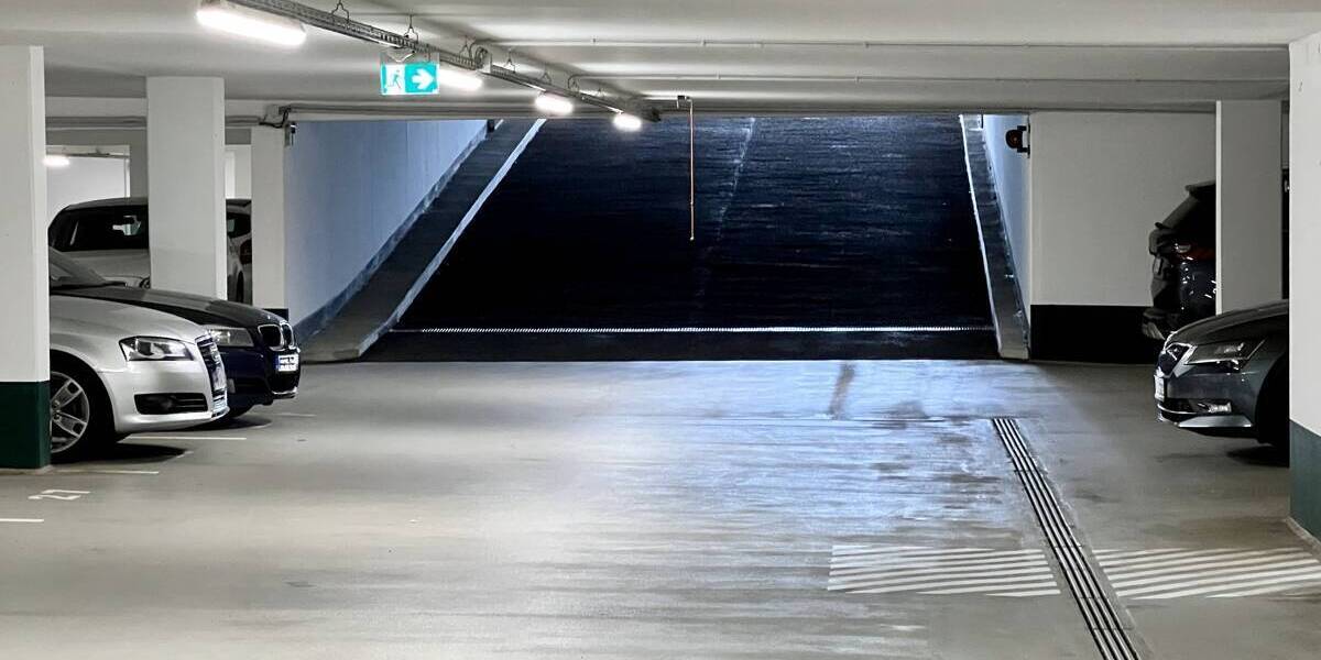 5 Zentral gelegene Tiefgaragenparkplätze am Stadtpark in Dietzenbach zimmer