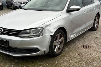 VW Jetta 242.500 km 4.300 € Gernsheim 64579