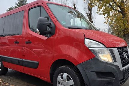 Nissan NV400 220.000 km 11.980 € Frankfurt am Main 60486