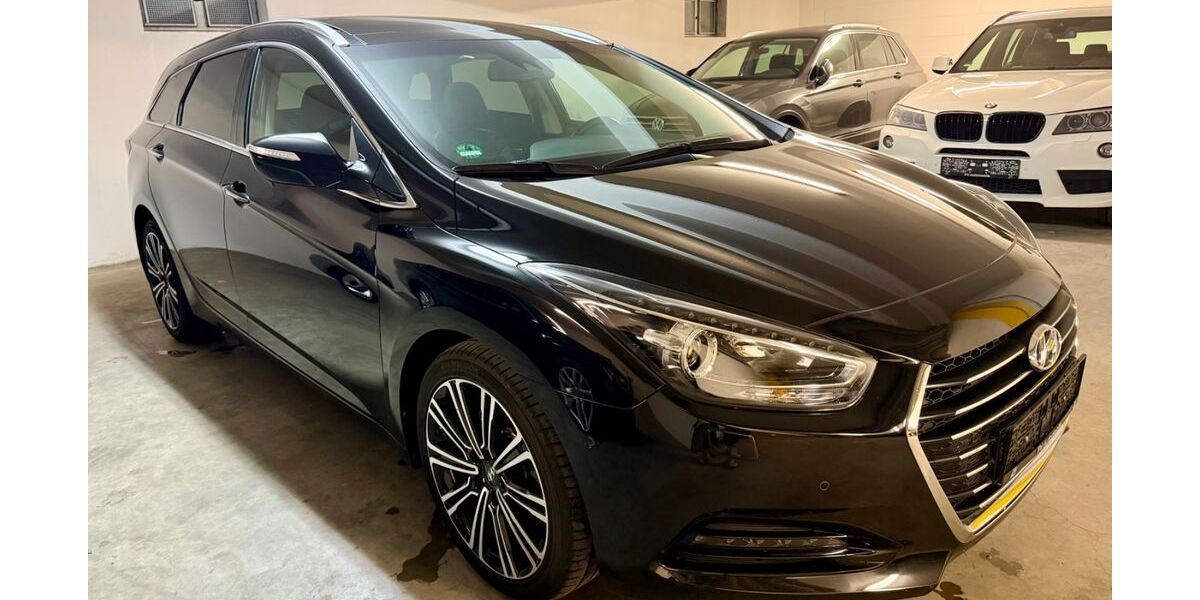 Hyundai i40 77.000 km 14.990 &euro; Offenbach am Main 63065