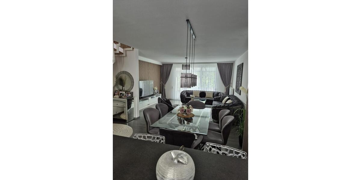 Reihenhaus Flörsheim am Main - 5 Zimmer, 170 m&sup2;, 720.000&euro; | Angebot:26817964