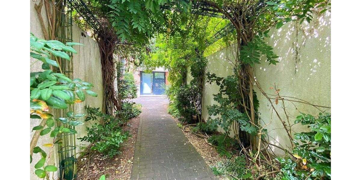 Renovierungsbedürftiges 1-Zimmerapartment mit Garage in Heusenstamm 1 zimmer