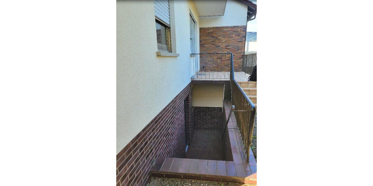 Einfamilienhaus Bürstadt - 8 Zimmer, 140 m&sup2;, 535.000&euro; | Angebot:26038823