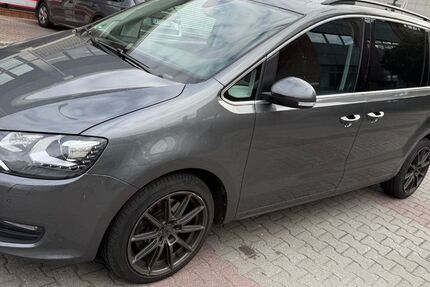 VW Sharan 231.000 km 15.500 € Offenbach 63067