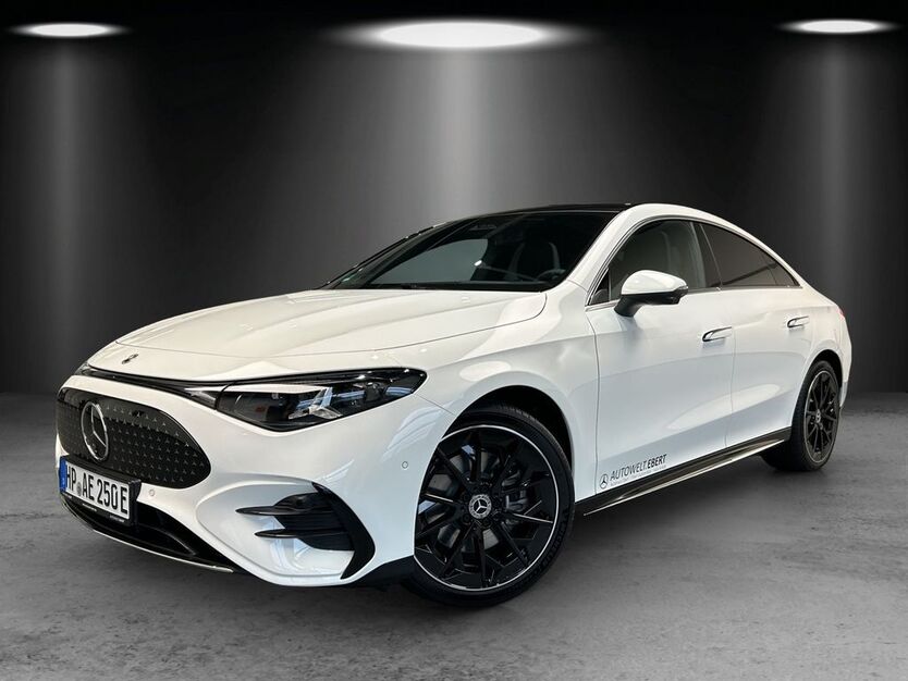 Mercedes-Benz CLA 250 8.000 km 61.790 € Bensheim 64625