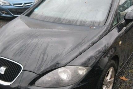 Seat Leon 112.586 km 2.990 &euro; Darmstadt 64293